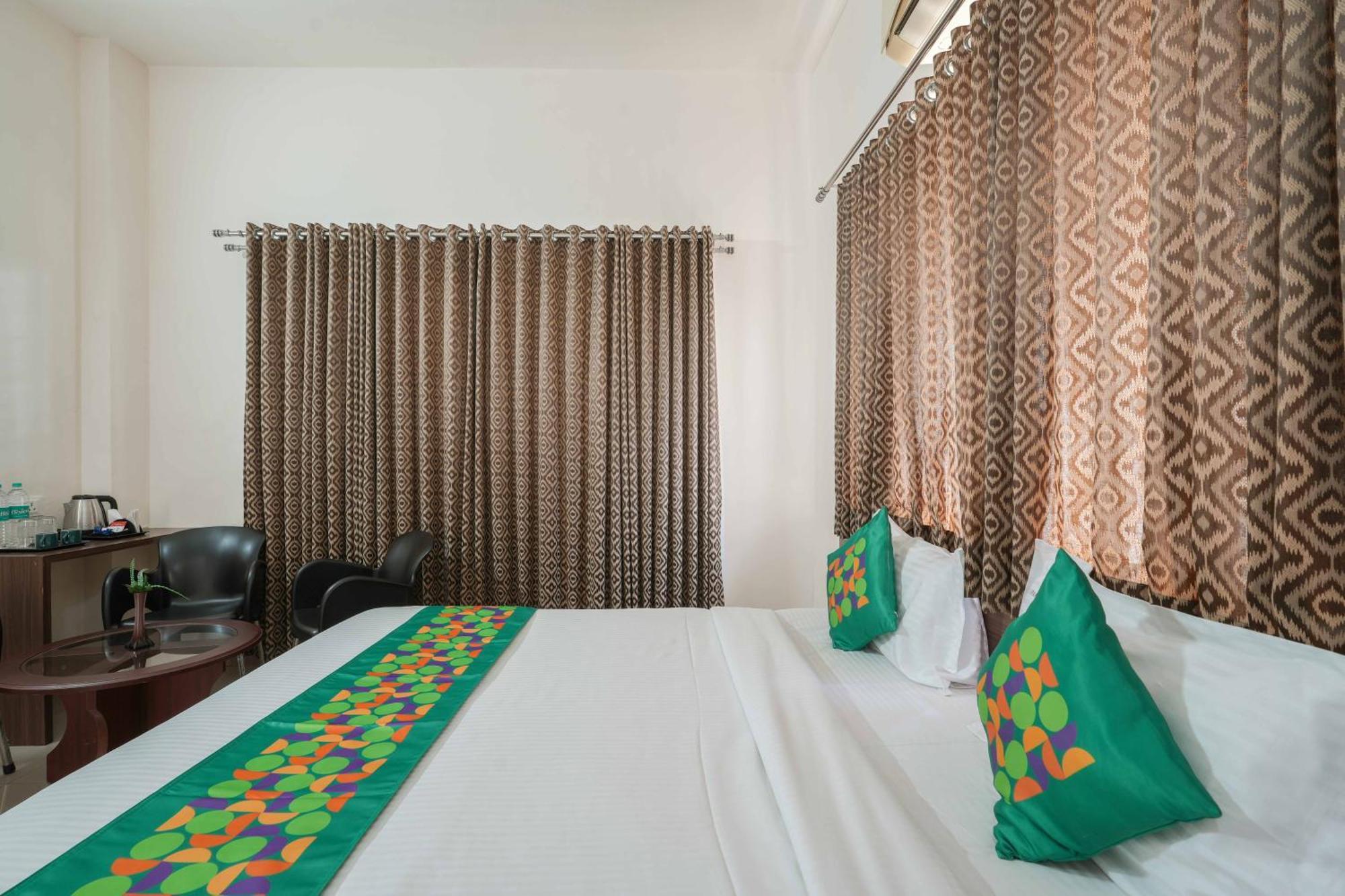 Treebo Pappilon Palace - Pvs Circle Mangaluru Zewnętrze zdjęcie