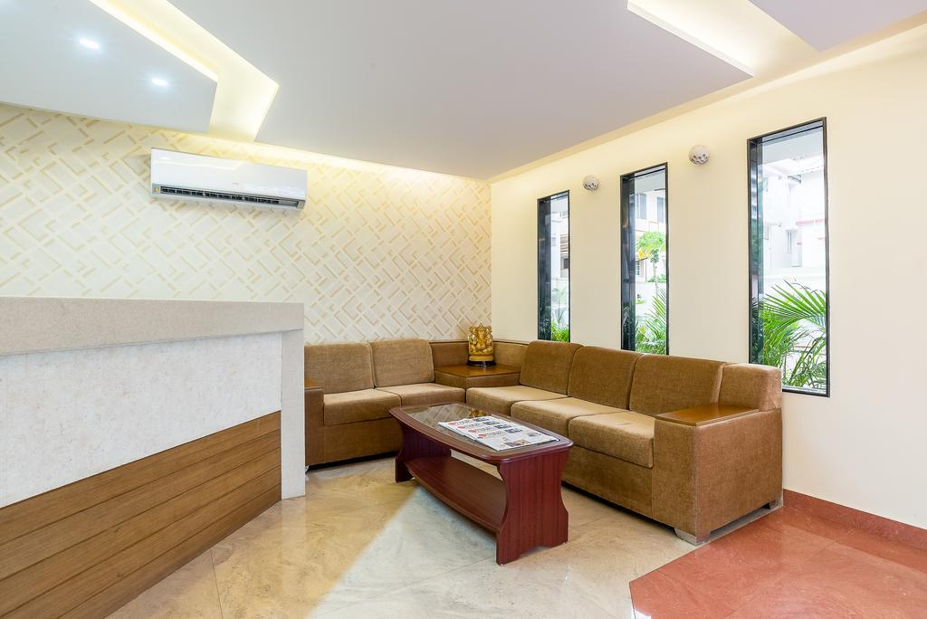 Treebo Pappilon Palace - Pvs Circle Mangaluru Zewnętrze zdjęcie