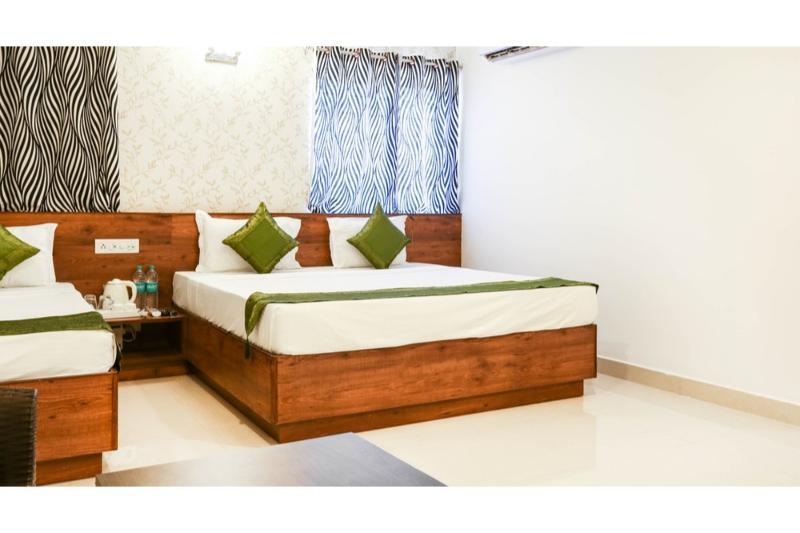 Treebo Pappilon Palace - Pvs Circle Mangaluru Zewnętrze zdjęcie